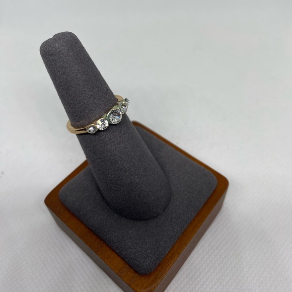 Gold and cubic zirconia cocktail statement ring costume jewellery sparkly bling - Picture 3 of 9